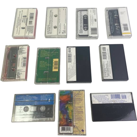 Vintage Lot of 11 1990s Christmas Cassette Tapes Diana Ross Trish Yearwood - Picture 5 of 5